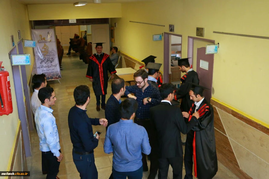 جشن دانش آموختگی نخستین دوره دانشجویان کارشناسی پیوسته پردیس به روایت تصویر 37