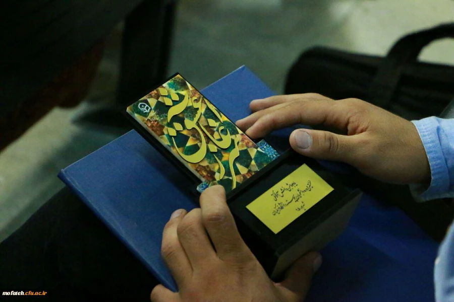 جشن دانش آموختگی نخستین دوره دانشجویان کارشناسی پیوسته پردیس به روایت تصویر 42