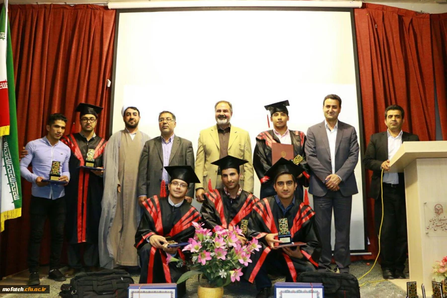 جشن دانش آموختگی نخستین دوره دانشجویان کارشناسی پیوسته پردیس به روایت تصویر 47