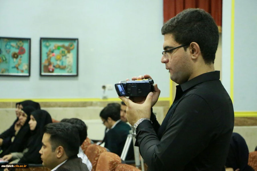 جشن دانش آموختگی نخستین دوره دانشجویان کارشناسی پیوسته پردیس به روایت تصویر 73