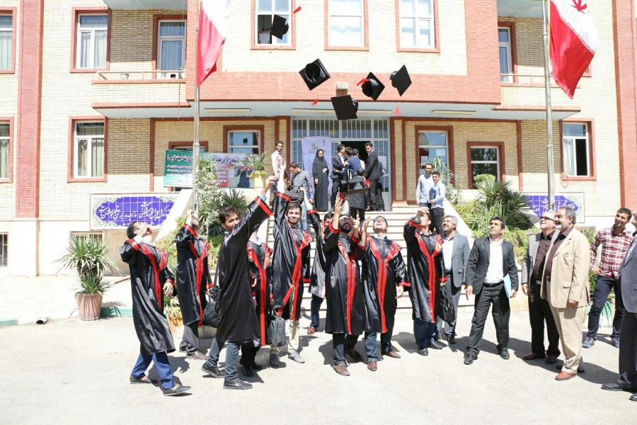 جشن دانش آموختگی نخستین دوره دانشجویان پیوسته دانشگاه فرهنگیان در پردیس شهید مفتح برگزار شد. 4