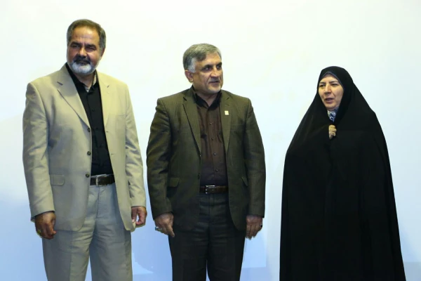 همایش بزرگداشت هزاره حضور حکیم ناصرخسرو در ری 8