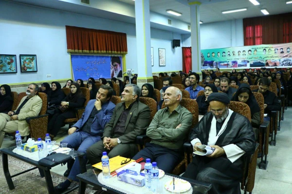 همایش بزرگداشت هزاره حضور حکیم ناصرخسرو در ری 10