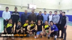 پنجمین دوره مسابقات فوتسال دانشجویان پردیس شهید مفتح شهر ری روز سه شنبه با معرفی تیم قهرمان این دوره از مسابقات به پایان رسید . 3