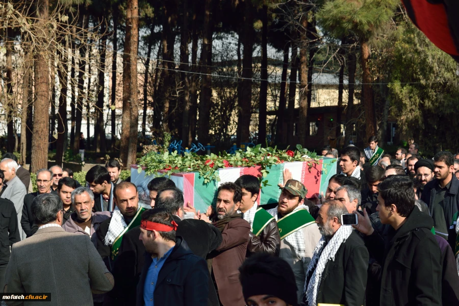 مراسم تشییع و تدفین شهید گمنام در پردیس شهید مفتح