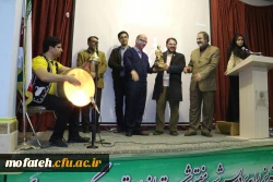 نشست علمی ادبی 