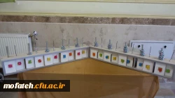 نمایشگاه دست سازه های داشجویان علوم تربیتی با شعار