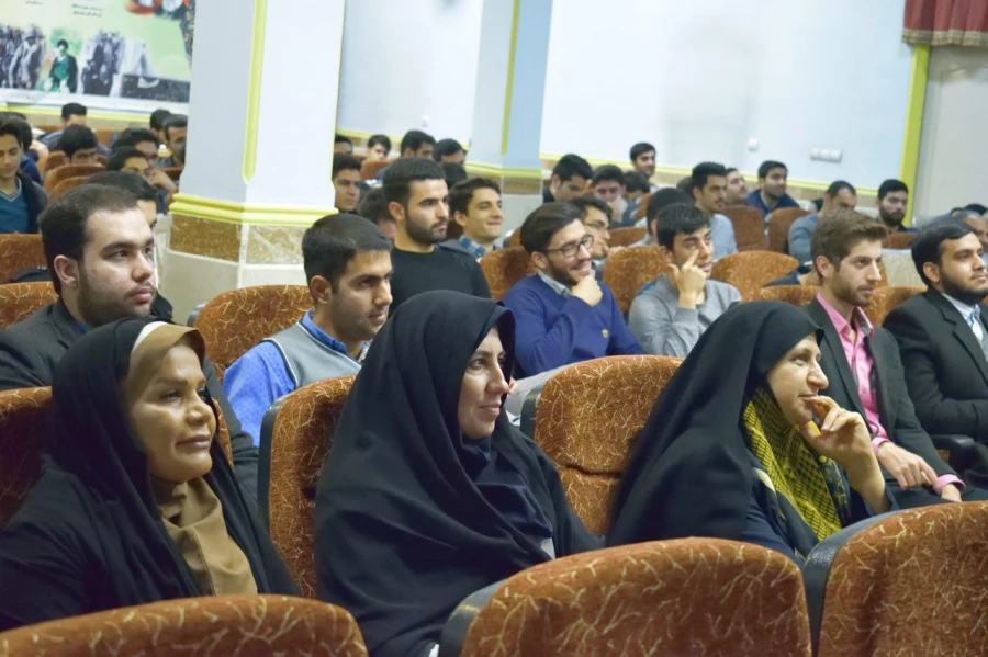 همایش  چالش ها و فرصت های ازدواج  دانشجویی