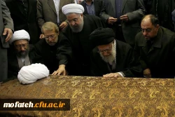 مرید در کنار مراد آرام گرفت