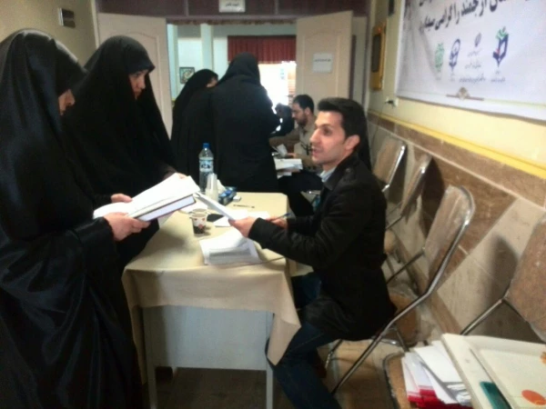 پذیرش و مصاحبه داوطلبان استخدام پیمانی