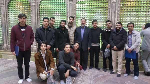 حضور در مرقد حضرت امام و تجدیدمیثاق با امام (ره) 2