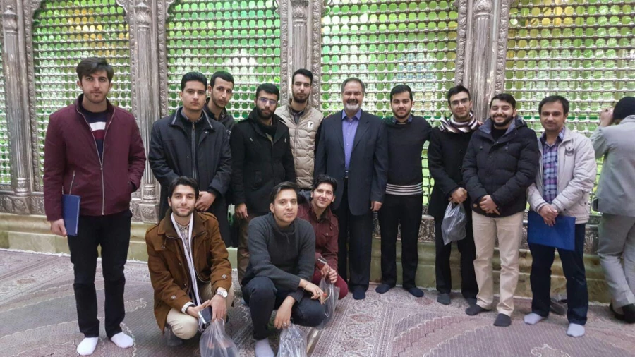 حضور در مرقد حضرت امام و تجدیدمیثاق با امام (ره) 2