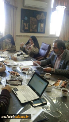 نشست بررسی موضوعات پایان نامه کارشناسی ارشد