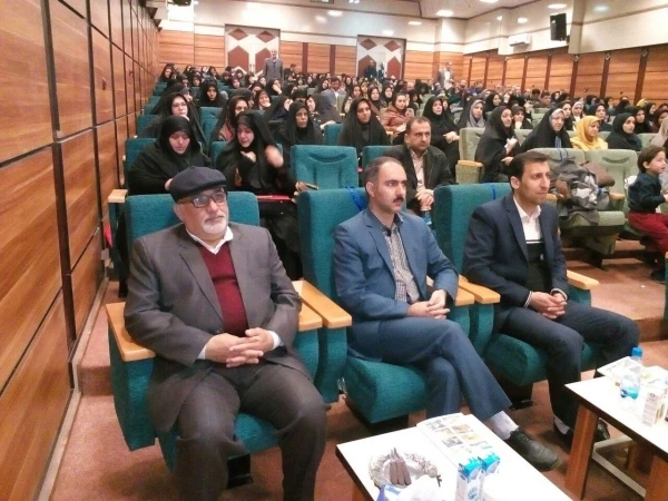 همایش  منطقه ای پژوهش تقاضامحور