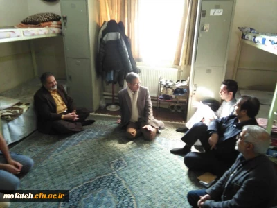 نشست صمیمانه سرپرست امور پردیس های استان تهران با دانشجویان