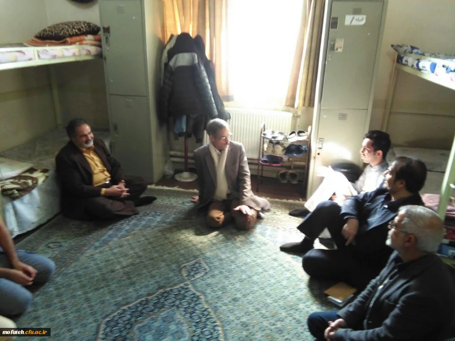 دیدار صمیمانه سرپرست امور پردیس های استان تهران با دانشجویان