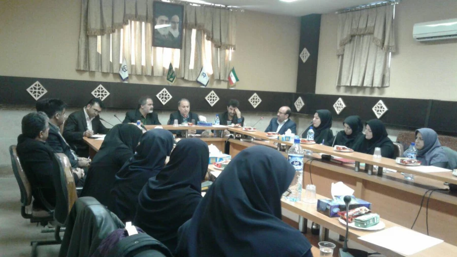 نشست علمی تخصصی نقد و ارزشیابی برنامه درسی ادبیات فارسی