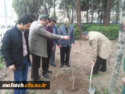 کاشت نهال درهفته منابع  طبیعی