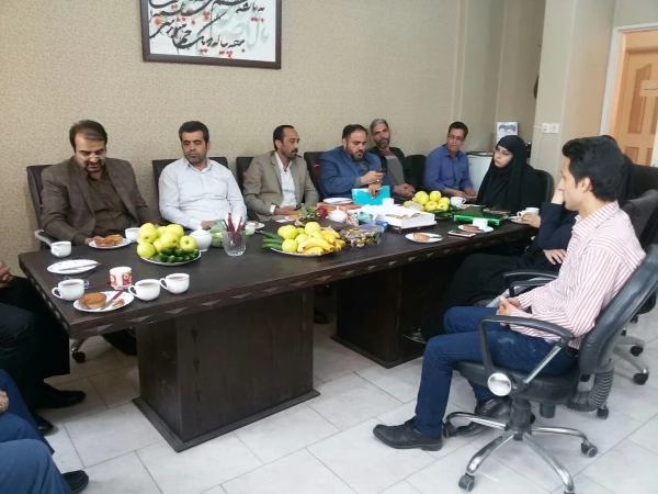 نشست صمیمانه همکاران