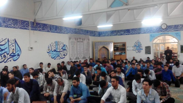 مراسم یادبود عزیزان از دست رفته آقای آریافر