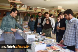 برپایی نمایشگاه کتاب  به مناسبت هفته بهداشت روانی