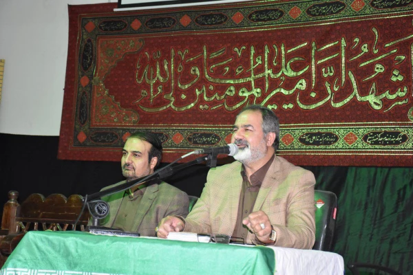 نشست صمیمانه مسئولان و دانشجویان پردیس