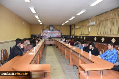 جلسه پرسش و پاسخ سرپرست پردیس با نمایندگان دانشجویان