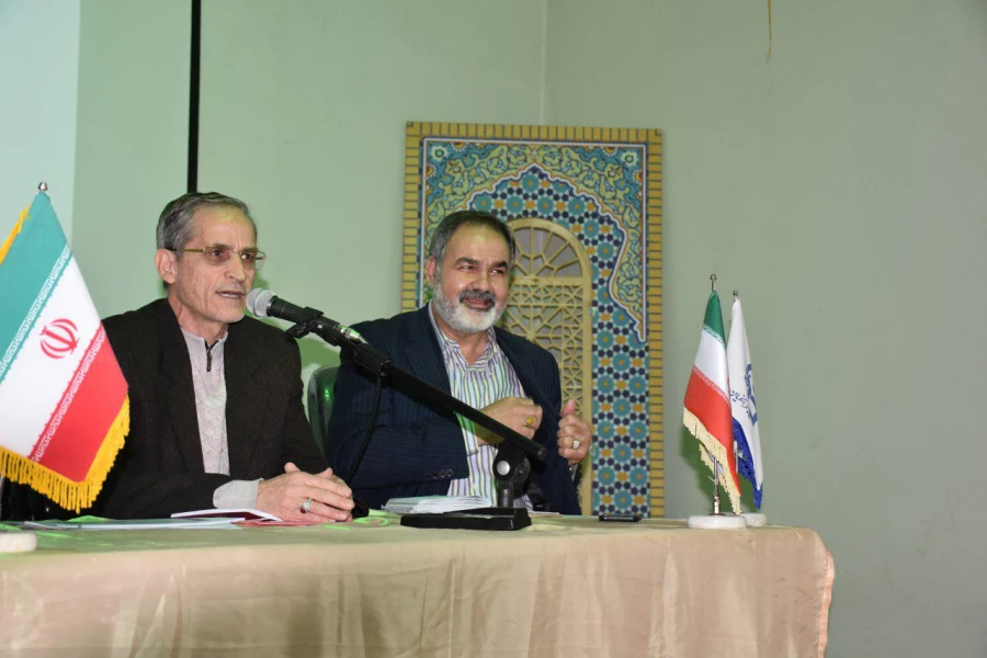 جلسه پرسش و پاسخ دانشجویان با مسئولان دانشگاه