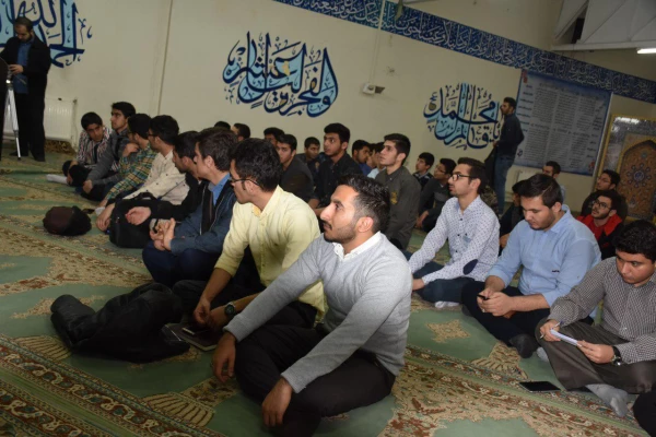 جلسه پرسش و پاسخ دانشجویان با مسئولان دانشگاه