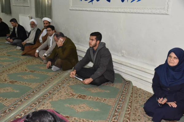 جلسه پرسش و پاسخ دانشجویان با مسئولان دانشگاه