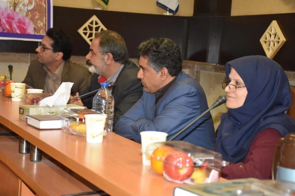 جلسه دفاع پایان نامه کارشناسی ارشد