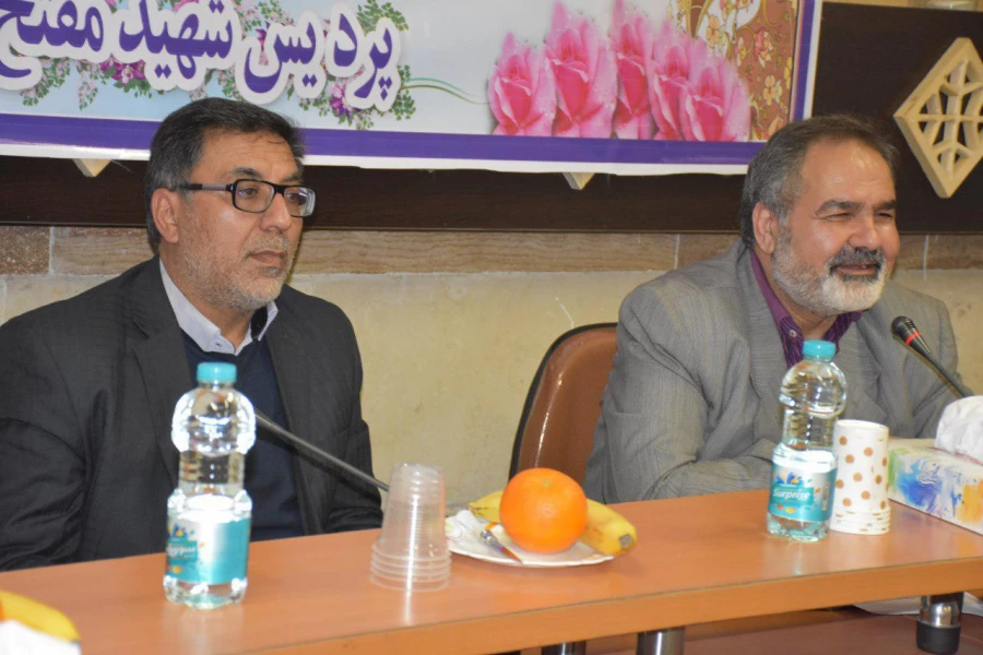 نشست سرپرست استان با همکاران پردیس شهید مفتح