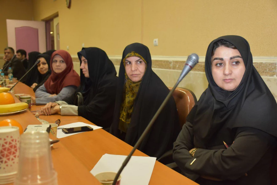 نشست سرپرست استان با همکاران پردیس شهید مفتح