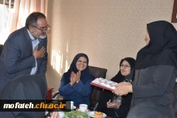 گرامیداشت روز زن و مادر