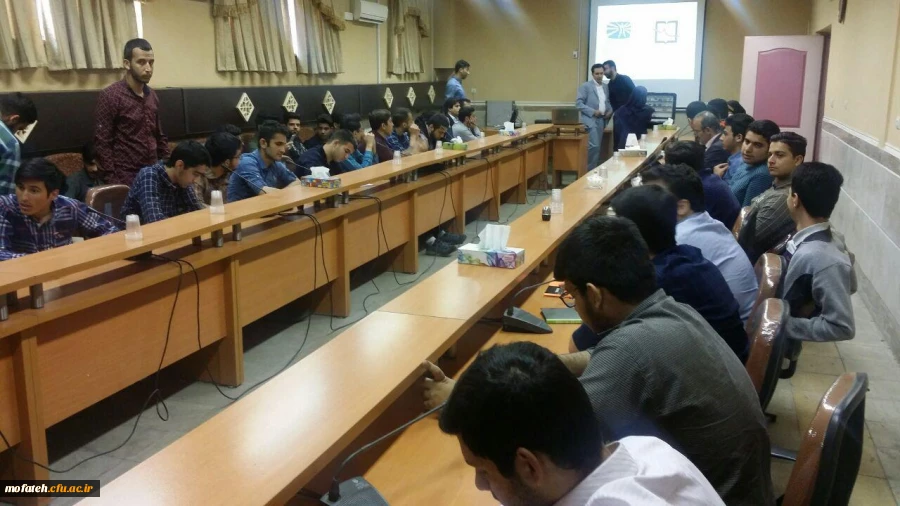 کارگاه مبارزه با اعتیاد و روان گردان ها