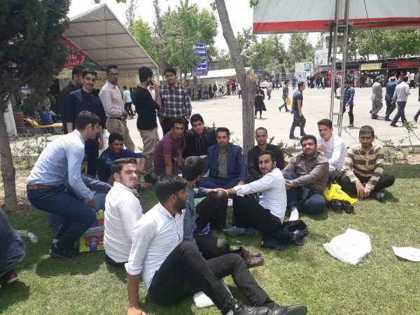 بازدید از سی و یکمین نمایشگاه بین المللی کتاب  توسط دانشجومعلمان پردیس شهید مفتح