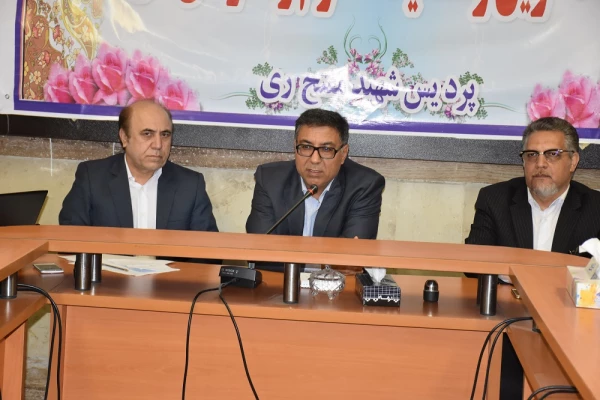 سرپرست معاونت نظارت ، ارزیابی و تضمیت کیفیت دانشگاه فرهنگیان در آئین تکریم و معارفه سرپرست پردیس شهید مفتح