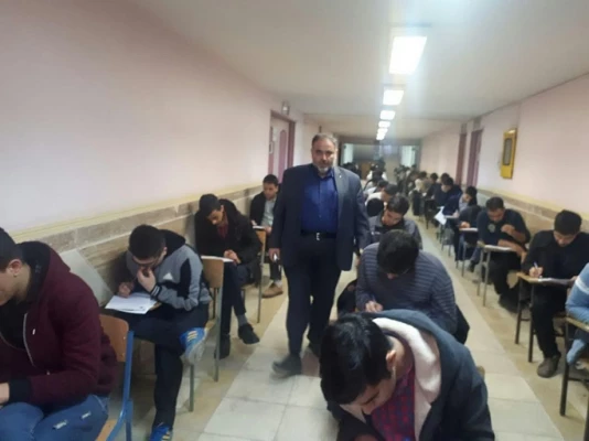 گـــزارشـــی کــوتــاه از روند برگــزاری امتحانات پردیس شهید مفتح شهرری 3
