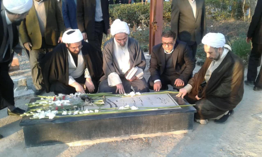 مراسم بزرگداشت دهه فجر و گرامیداشت چهلمین سال پیروزی انقلاب اسلامی در پردیس شهید مفتح شهرری 8