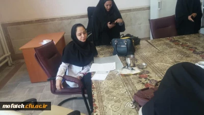 به مناسبت هفته سلامت  دانشجو معلمان ، استادان و همکاران پردیس ویزیت رایگان شدند