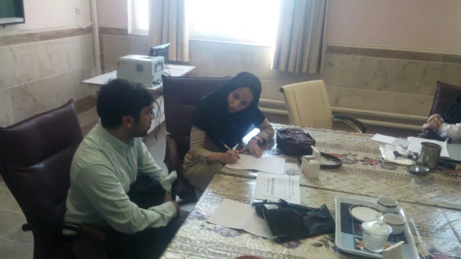 به مناسبت هفته سلامت  دانشجو معلمان ، استادان و همکاران پردیس ویزیت رایگان شدند 3