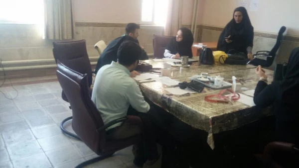 به مناسبت هفته سلامت  دانشجو معلمان ، استادان و همکاران پردیس ویزیت رایگان شدند 6