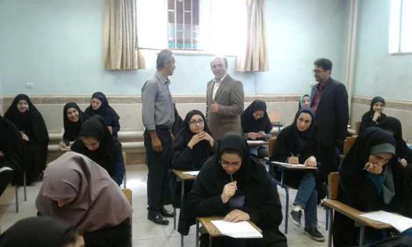 بازدید رسمی سرپرست محترم پردیس شهید مفتح از برگزاری امتحانات پایان ترم سال تحصیلی 97-98 3