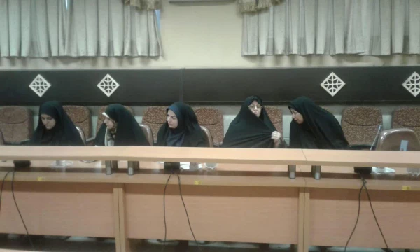 برگزاری جلسه شورای اداری به مناسبت نزدیک شدن به آغاز سال تحصیلی جدید برگزار گردید. 4