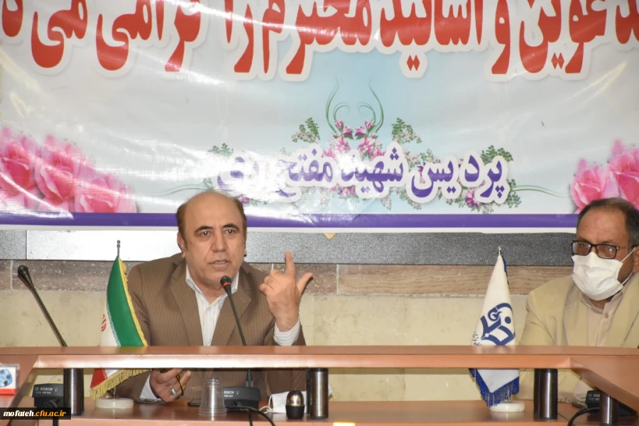 جلسه ای با حضور سرپرست محترم مدیریت استان تهران جناب آقای دکتر بلاغی در پردیس شهید مفتح شهرری برگزار شد. 3