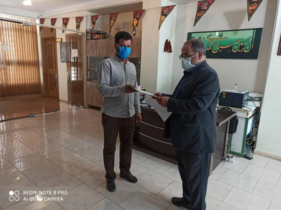 تقدیر و تشکر از تلاش های یک ساله همکاران پردیس شهید مفتح در روز کارمند
 2