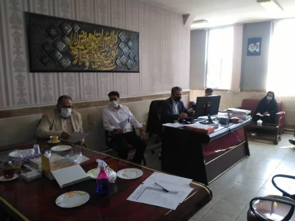 همزمان با فرا رسیدن چهلمین سالگرد ایام دفاع مقدس با پاسداشت یاد و خاطره شهدای دوران جنگ تحمیلی، شهدای حرم و ... اولین جلسه شورای فرهنگی- اجتماعی پردیس شهید مفتح برگزار شد. 3