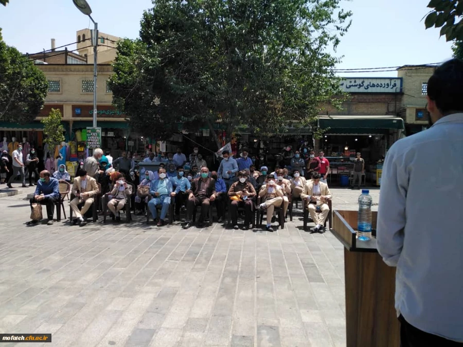 برگزاری تریبون آزاد شهرری با حضور استادان دانشگاه فرهنگیان استان تهران و پردیس شهید مفتح شهرری در خیابان حرم عبدالعظیم الحسنی(ع) 
 2