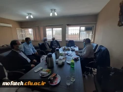 بازدید حجج الاسلام آقایان علیخانى و آذرنیوند معاونان محترم نهاد نمایندگى مقام معظم رهبرى پردیس هاى استان تهران از فرآیند مصاحبه هاى تخصصى
 2