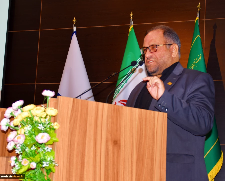 دکتر محمد پاک سرشت:با جرأت و جسارت تمام در مقابل جریان نفوذ بایستید 2